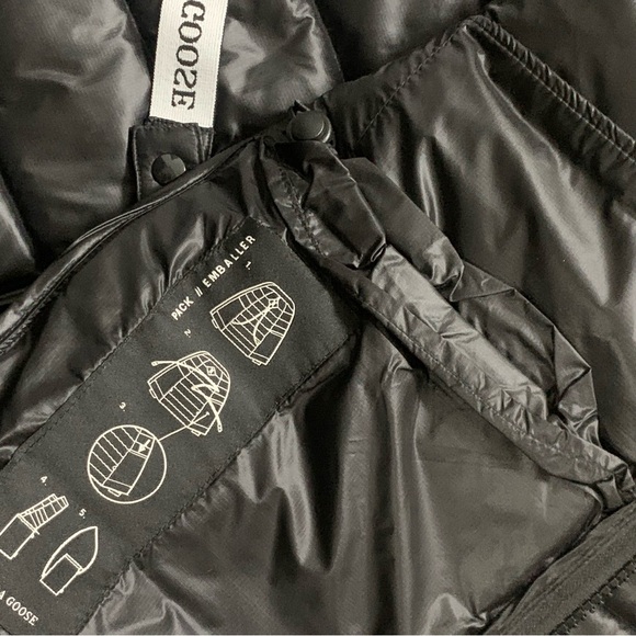 Canada Goose Black Puffer Jacket - Picture 4 of 9